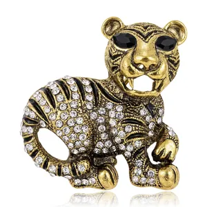 Vintage Alloy Rhinestone Tiger Brooch For Women Animal Shape Pins Retro Fashion Jewelry Clothing Pins Accessories
