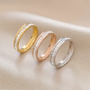 Titanium Stainless Steel Rhinestone Ring For Women Men Minimalist Square Cut Crystal Eternity Band Fashion Jewelry Couple Ring