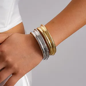 Minimalist Alloy Open Bangle For Women Geometric Textured Design Gold Silver Plated Elegant Fashion Jewelry Accessories