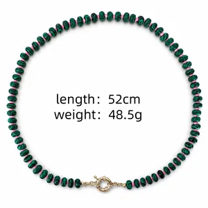 Detailed view of green stone beaded necklace with 52cm length and 48.5g weight specifications.