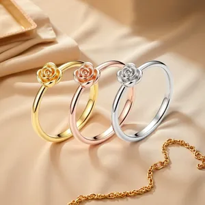 18K Vergoldeter Rosenblüten-Edelstahlring Für Damen Minimalistisches Band Süßer Und Cooler Stil Titanstahl Luxusschmuck Geschenk