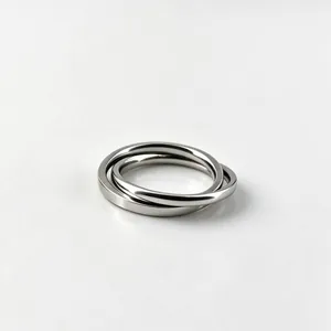 Minimalist silver interlocking double band stainless steel ring in polished finish