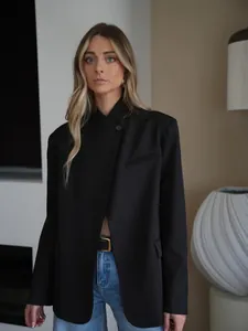 Close-up of stylish black stand-collar long-sleeve casual blazer for women