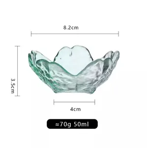 Japanese-style Sakura-shaped glass dipping dish for sauces and seasonings, 50ml capacity