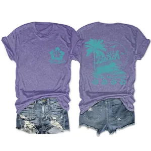Vue détaillée de l'avant et de l'arrière du t-shirt violet pour femmes avec imprimé