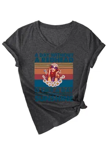 Vintage V-Ausschnitt T-Shirt mit 'A Day Without a Redhead' Grafikdruck