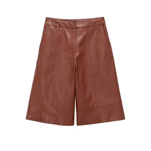 Culotte élégante en similicuir marron à jambes larges avec un design taille haute pour femmes