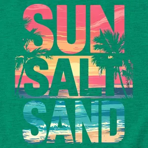 Primo piano dell'originale stampa tropicale 'SUN SALT SAND' su t-shirt verde