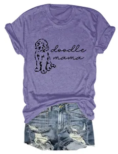 T-shirt violet à manches courtes doodle mama avec motif de chien et texte cursif