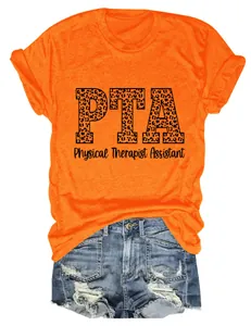 Camiseta naranja con diseño de leopardo de Physical Therapist Assistant PTA impreso.