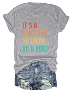Graues Damen T-Shirt mit farbigem Spruch 'IT'S A GOOD DAY TO DRINK ON A BOAT'.