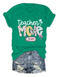 Detailansicht des farbenfrohen Aufdrucks Lehrer-Modus AUS auf grünem Kurzarm-T-Shirt
