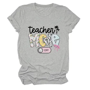 Graues T-Shirt für Damen mit einem stylischen 'teacher MODE OFF' Grafik-Print Motiv