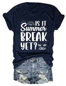 Damen-T-Shirt in Marineblau mit 'Is It Summer Break Yet?'-Slogan und Grafikdruck