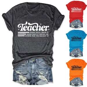 T-shirt da donna a maniche corte con scritta Teacher in grigio, rosso, blu e arancione