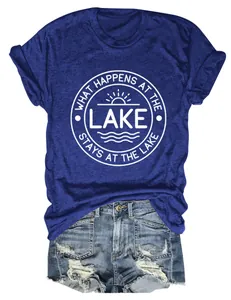 T-shirt bleu marine décontracté avec un imprimé graphique circulaire sur le lac