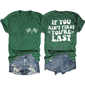 Donkergroen dames T-shirt met V-hals en 'If You Ain't First You're Last' grafische print