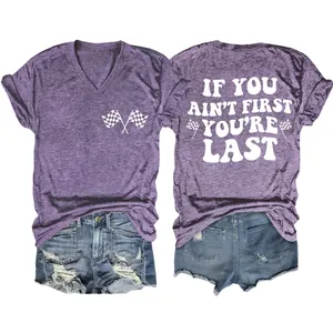 Paars T-shirt met V-hals en tekst If You Ain't First You're Last op de achterkant