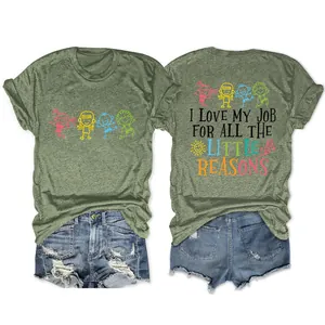 T-shirt casual da donna verde oliva con slogan I Love My Job e stampe di bambini.