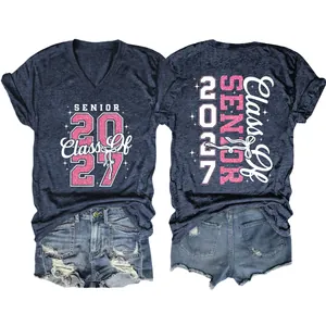 Marineblaues V-Ausschnitt T-Shirt Senior Class of 2027 mit rosa Glitzerdruck, Vorderseite