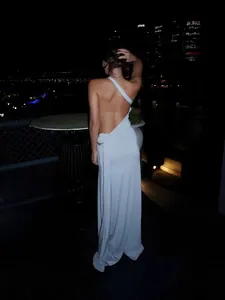 Elegant sexy one-shoulder open back solid color long dress for women's evening party wear