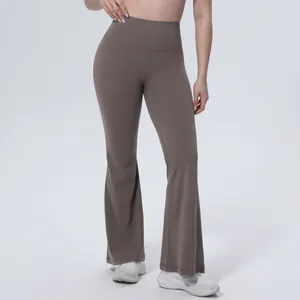 Pantalon de yoga évasé à taille haute pour femmes en taupe pour le fitness et le yoga