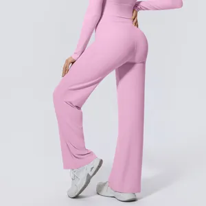 Rückansicht rosa Yoga-Hose mit hohem Bund, lockerer weiter Passform und Stretch-Gewebe