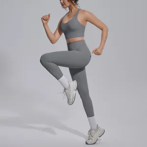 Detailed view of a women's gray seamless nylon athletic set for professional gym activities.