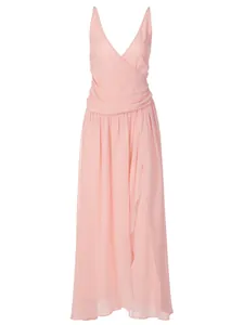 Elegante abito lungo in chiffon rosa pesca con scollo a V e corpetto incrociato drappeggiato