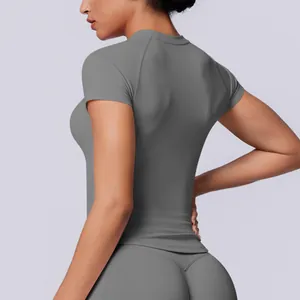 Maglietta da yoga grigia senza cuciture da donna per sport e fitness professionale