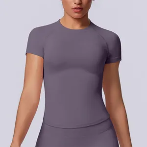 T-shirt da yoga premium senza cuciture a maniche corte in tessuto sportivo traspirante