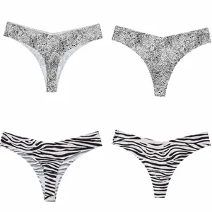 Set of seamless women's leopard and zebra print thong underwear for yoga sports