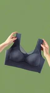 Detail showing the seamless V-neck design and cross collar of the anti-exposure bra