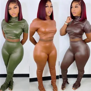 Driedelige PU-lederen set in drie kleuren met een crop top en een strakke broek