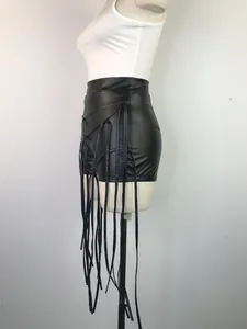 Sexy zwarte PU-lederen short met lange franjes en gevlochten koorddetails voor dames