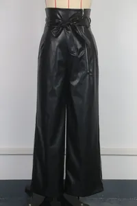 Pantalon large en similicuir noir à taille haute avec ceinture et détails de fermeture éclair