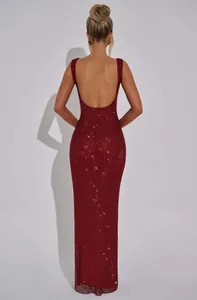Robe de soirée longue rouge à paillettes et strass avec dos nu élégant pour gala