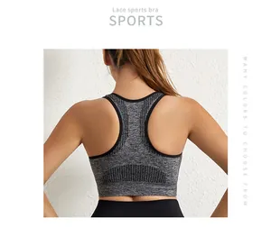 Soutien-gorge de sport gris avec dos nageur et mesh respirant pour le yoga et la course
