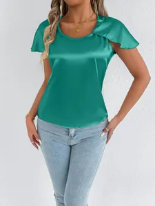 Elegant green satin short sleeve t-shirt for women with a luxurious silk-like sheen detail