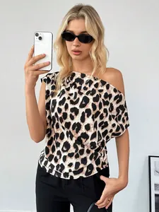 Sexy leopard print satin one-shoulder blouse for women, stylish summer fashion crop top
