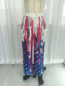 Vista completa de pantalones hip-hop baggy para mujer con estampado 3D de estrellas y rayas