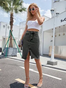 Elegante gonna midi in denim a vita alta con spacco e orlo sfrangiato in stile street-wear