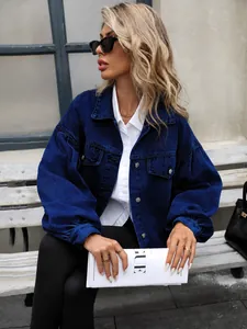 Oversized dunkelblaue kurze Jeansjacke für Damen im lässigen Street-Fashion-Stil
