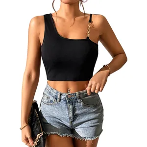 Schwarzes geripptes Crop-Top für Damen mit One-Shoulder-Goldkettendesign