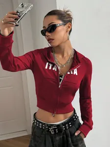 Modisches bauchfreies rotes Kapuzensweatshirt für Damen mit Italia-Druck und Reißverschluss