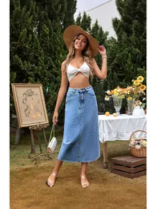 Hochwertiger Denim-Rock mit hoher Taille in A-Linie in Hellblau für den Sommer
