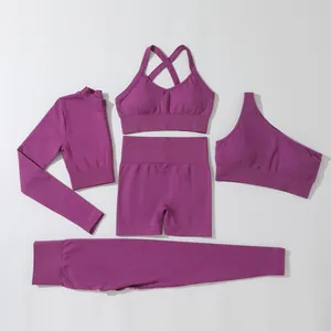Set completo da yoga senza cuciture 5 pezzi prugna con top, reggiseni, pantaloncini e leggings.