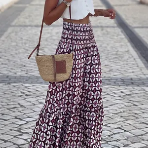Gonna lunga boho con stampa geometrica, vita elastica arricciata e bordo a volanti