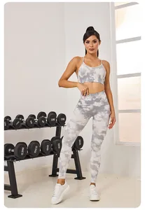Ensemble fitness tie-dye gris et blanc avec brassière de sport et legging taille haute