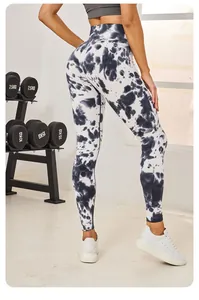 Détail du legging de sport tie-dye sans couture à taille haute pour femme en salle